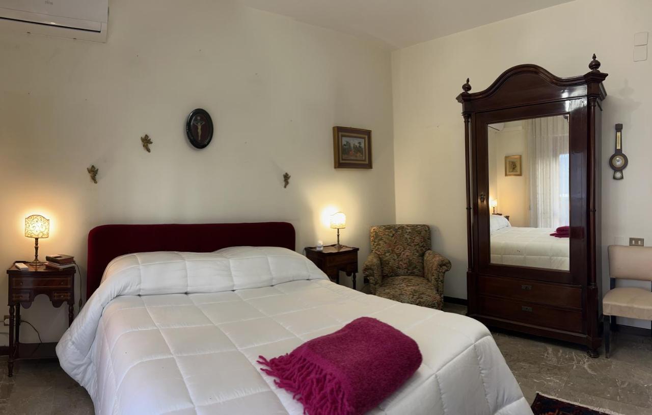 Holiday & House - Imparato Palermo Centro Politeama Luaran gambar